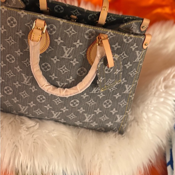 Louis Vuitton Gray and Tan Monogram Tote - Picture 1 of 3